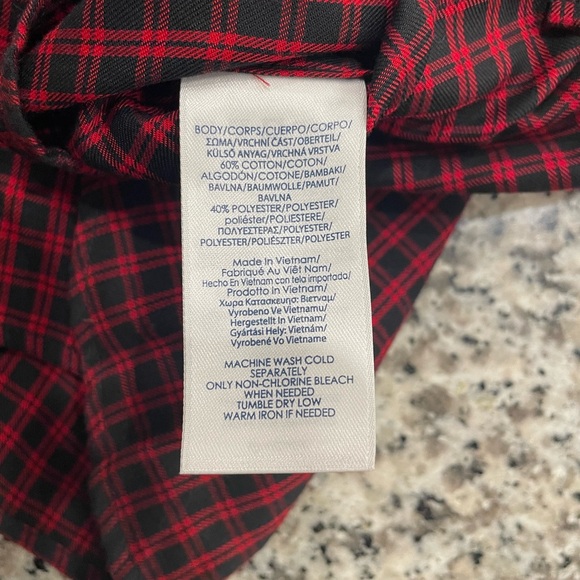 Chaps Men’s Long Sleeve Collared Button Down (Lead Table) Red/Black Size Medium - Picture 8 of 11